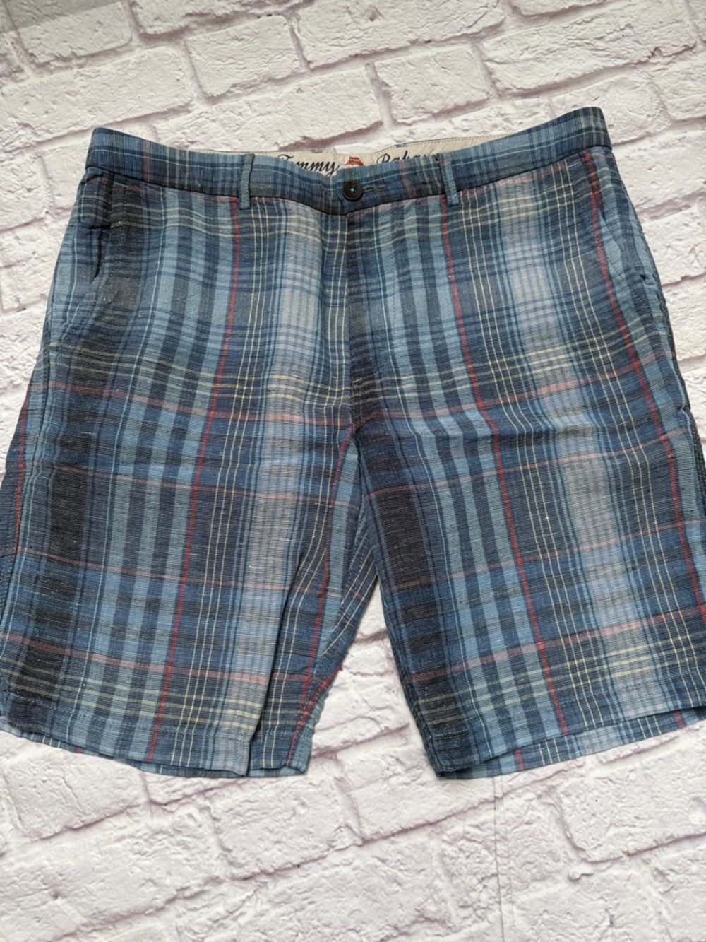 Tommy Bahama men’s linen striped shorts